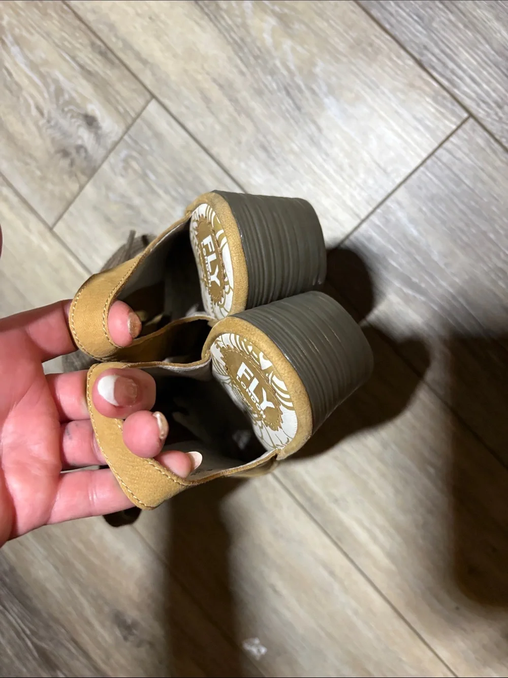 Fly London Women's Yuta Wedge 5.5 36